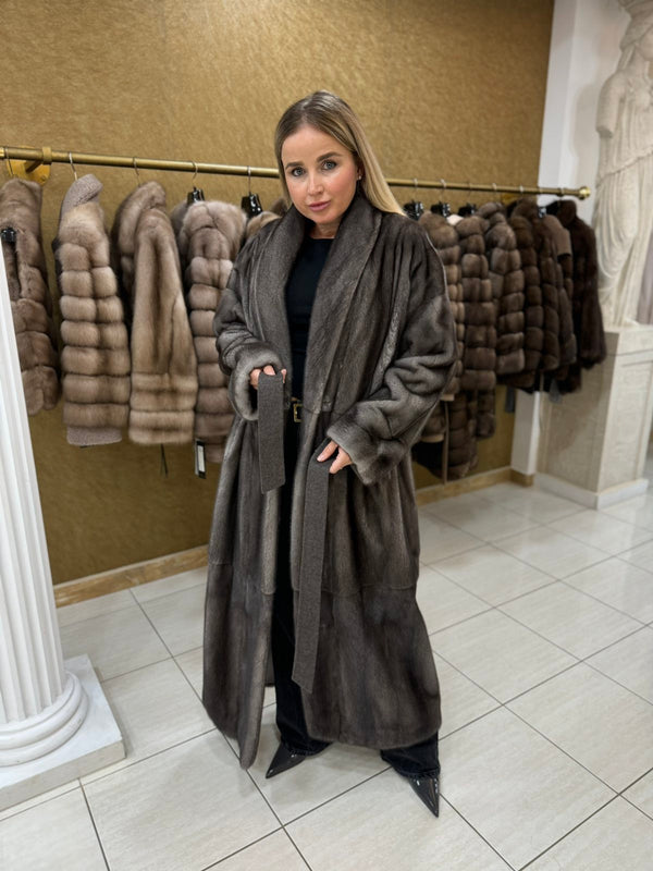 Coat natural mink fur