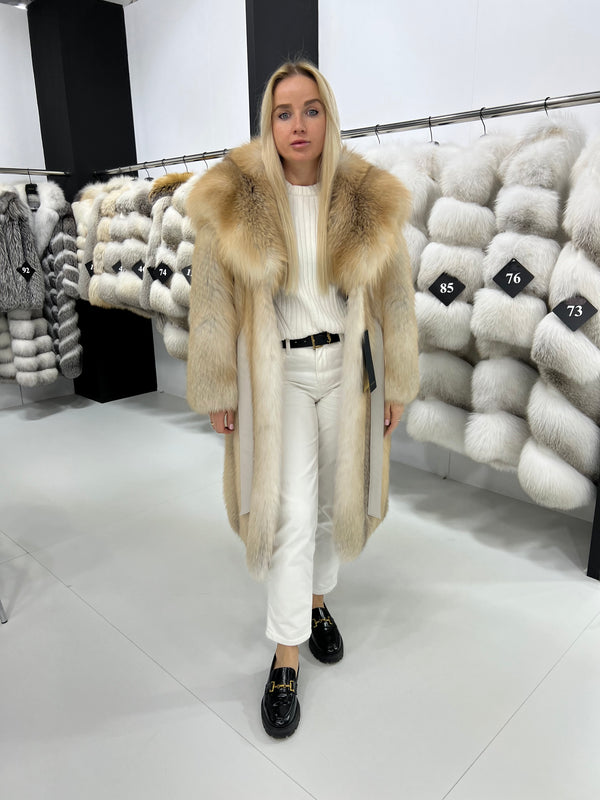 Рooded red fox fur coat