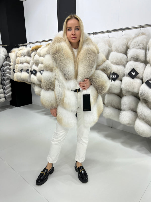 Short fur coat made of natural golden fox